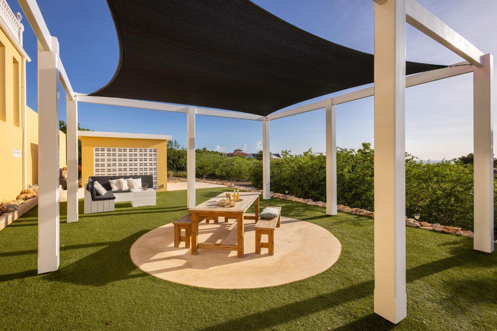 Coral Estate Rentals Willibrordus Exterior foto