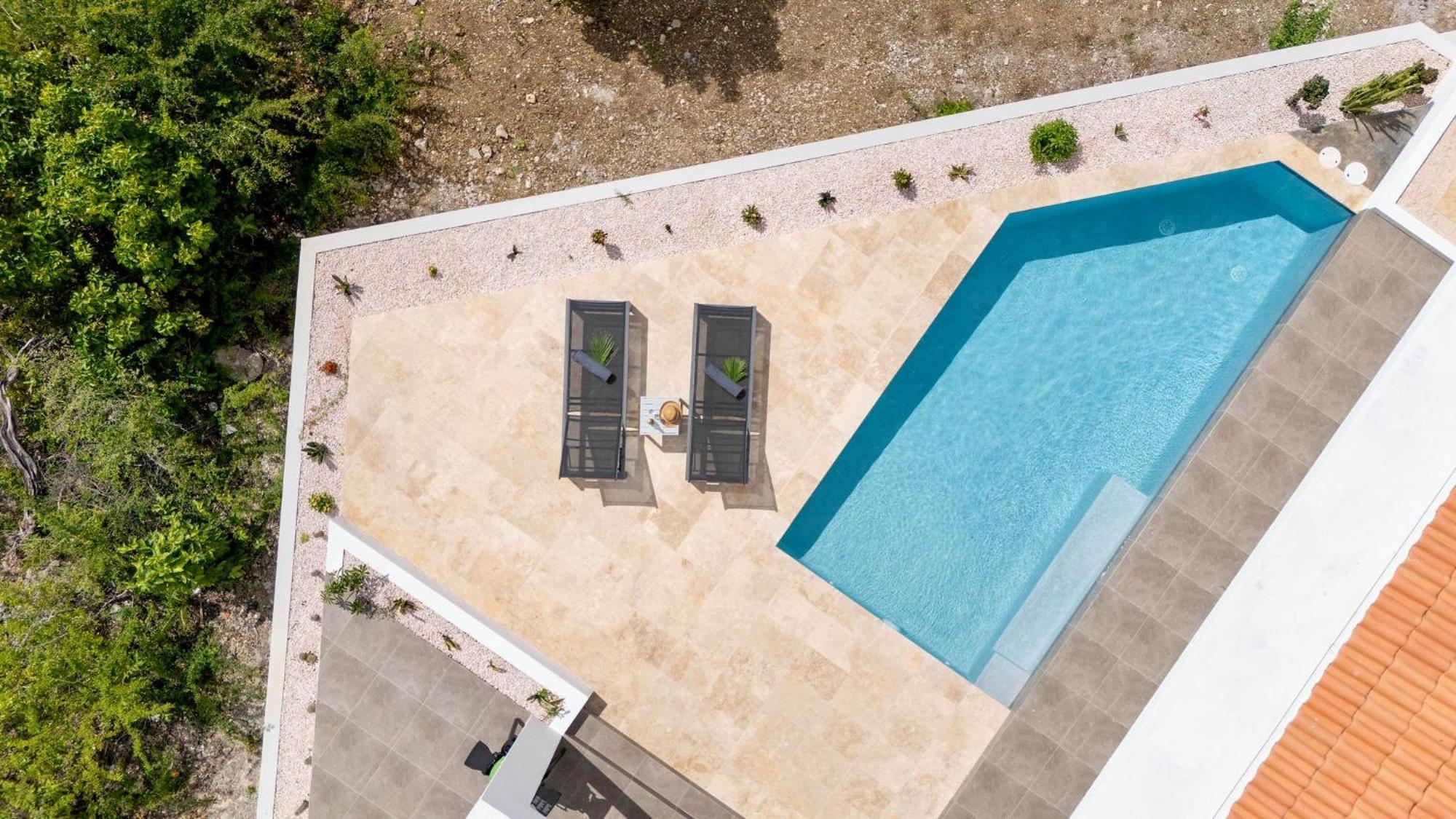 Coral Estate Rentals Willibrordus Exterior foto