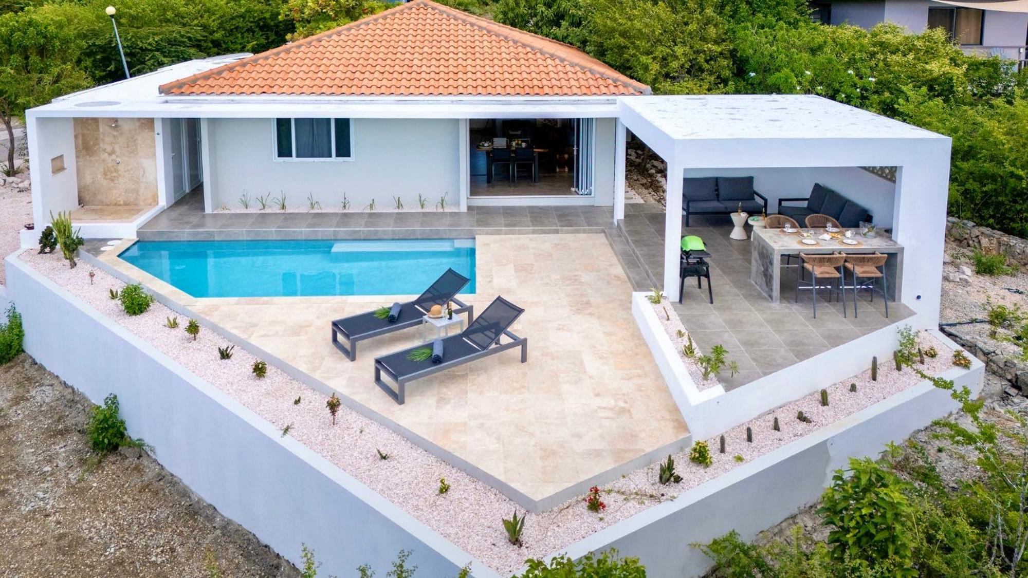 Coral Estate Rentals Willibrordus Exterior foto