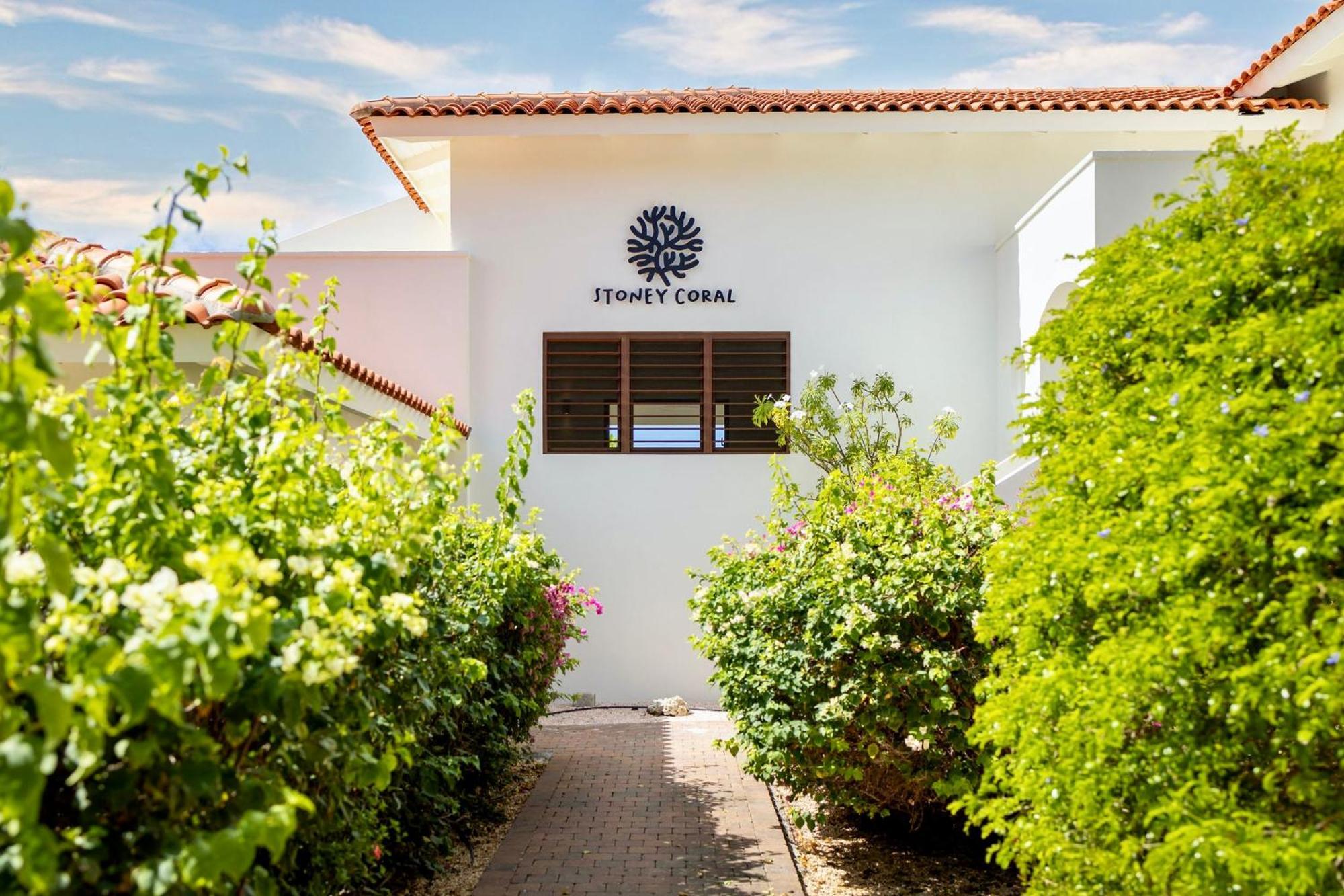 Coral Estate Rentals Willibrordus Exterior foto